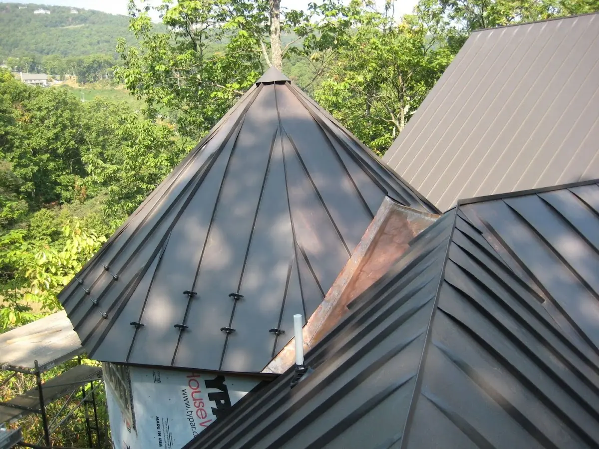 Professional Roof Tarp Installation by Craftsman Roofing in Lant